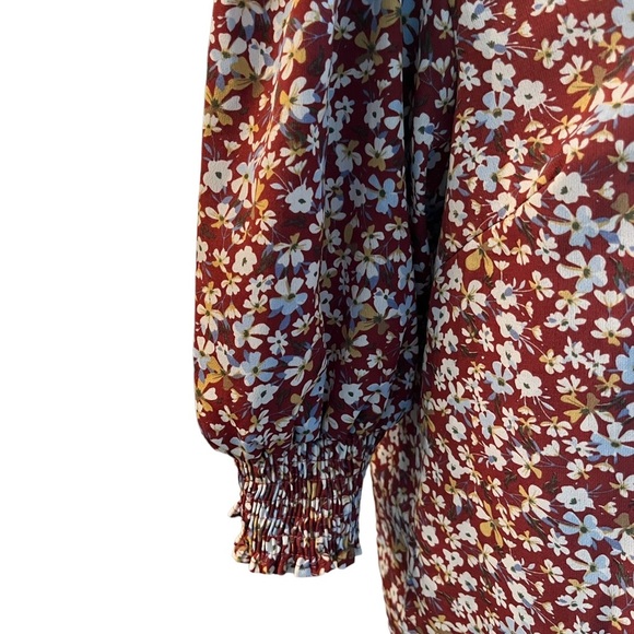 SHEIN rust red floral blouse, size medium. - Picture 4 of 9